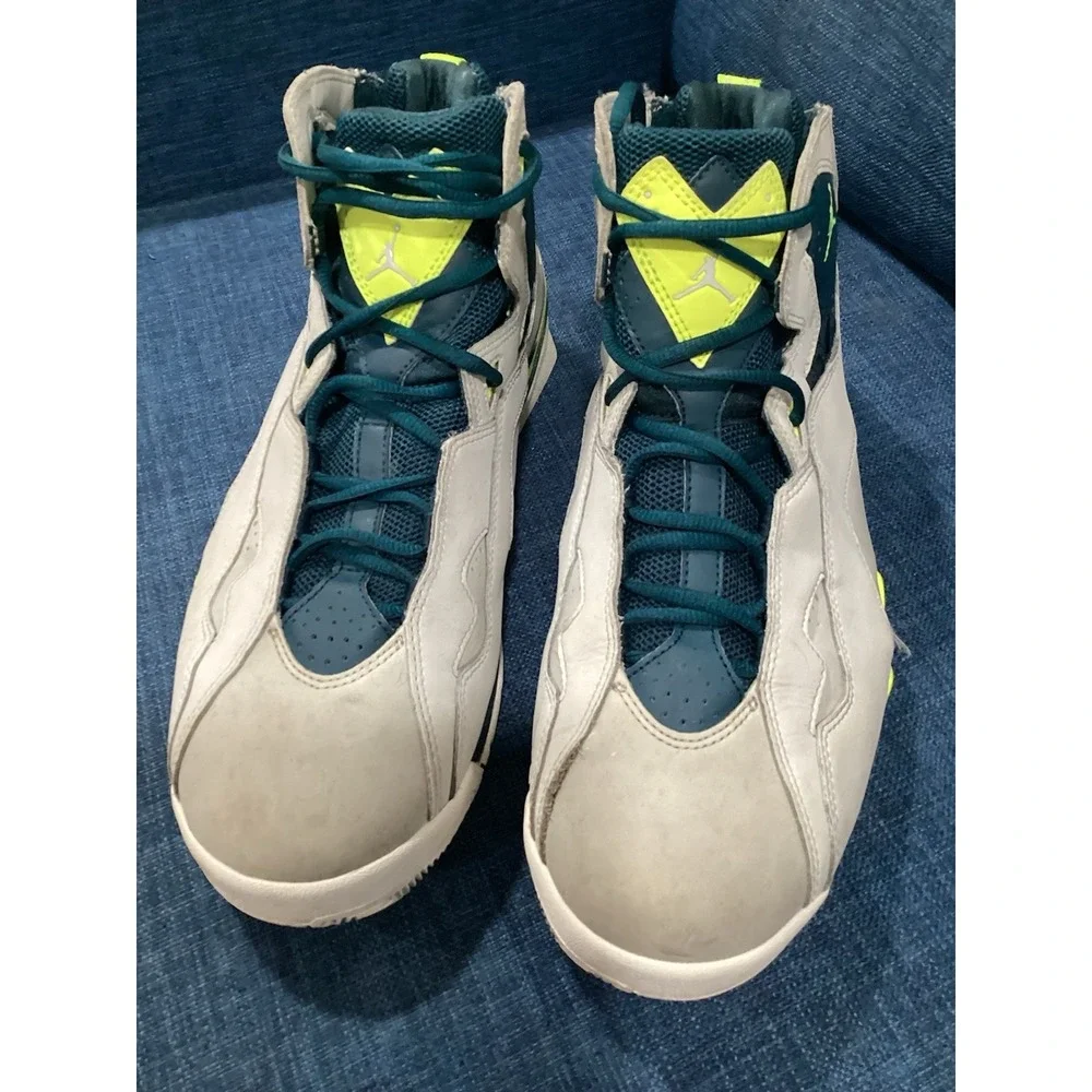 Jordan True Flight Pure Platinum Volt White Mens Size 12 Athletic Sneakers